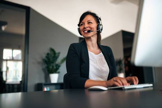 Receptionist